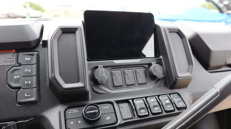 NEW 2026 CFMOTO UFORCE U10 PRO XL Image 9