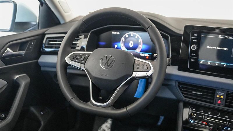 New 2025 Volkswagen Jetta 1.5T SEImage 16