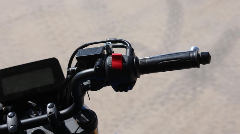 2025 Honda GROM125S Image 12