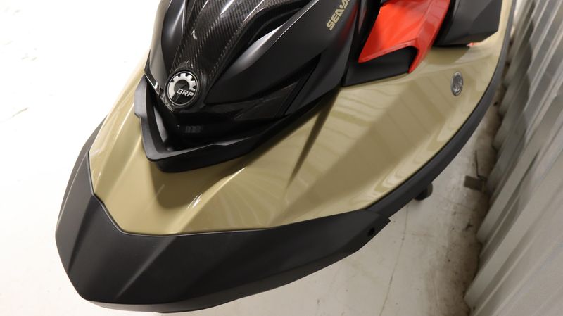 2025 SEADOO RXPX 325 WITH SOUND SYSTEM METALLIC TAN AND LAVA RED Image 5