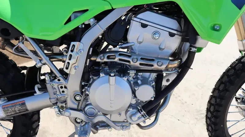 NEW 2026 KAWASAKI KLX300 Image 11