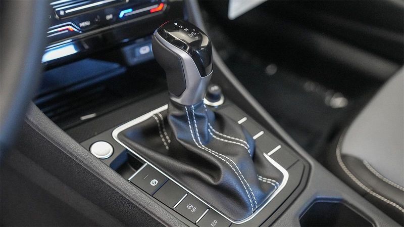 New 2025 Volkswagen Jetta 1.5T SEImage 20