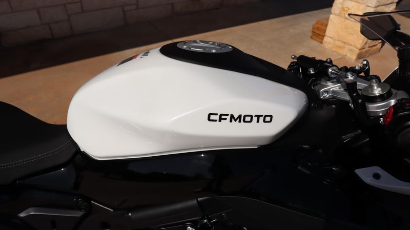 New 2025 CFMOTO 675 SS Image 16