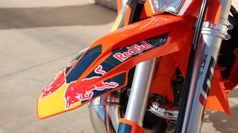 2025 KTM 300 XCW CHAMPION EDITION Image 8