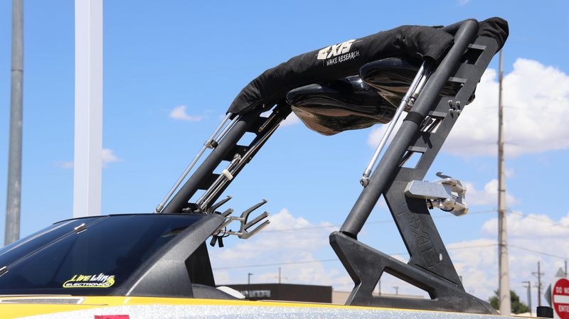 Used 2015 AXIS T22 Image 3