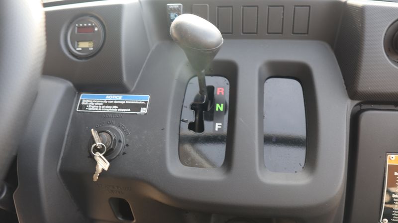 New 2026 Kawasaki MULE SX SUPER BLACK Image 10
