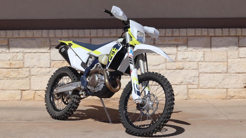 2023 HUSQVARNA FE 450 Image 1