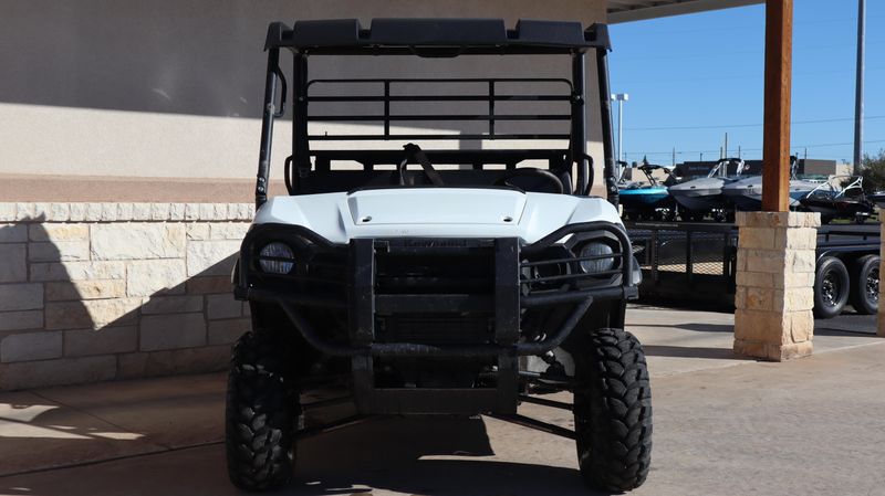 2023 KAWASAKI Mule PROFX EPS in a WHITE exterior color. Family PowerSports (877) 886-1997 familypowersports.com 