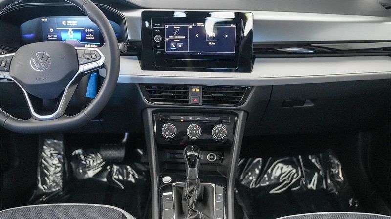 New 2025 Volkswagen Taos 1.5T SImage 14