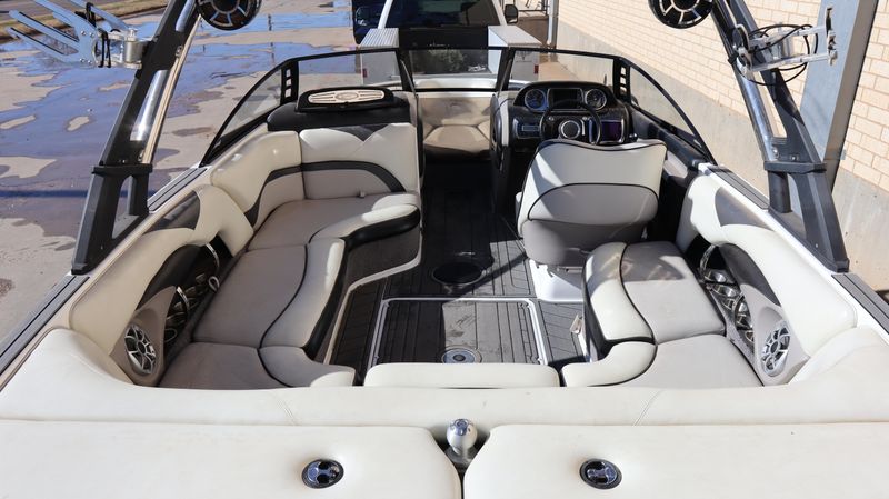 2013 MALIBU 21 VLX Image 15