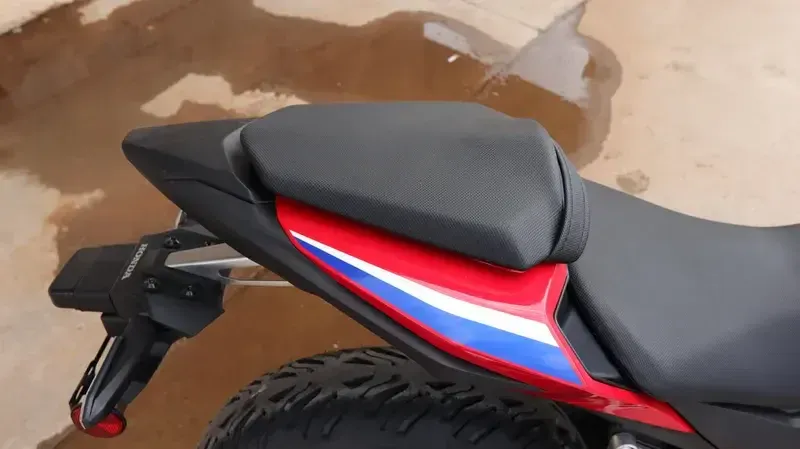 NEW 2025 HONDA CBR500R Image 14