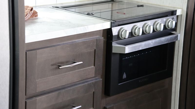 2021 OTHER GRAND DESIGNS MOMENTUM 25G Image 17