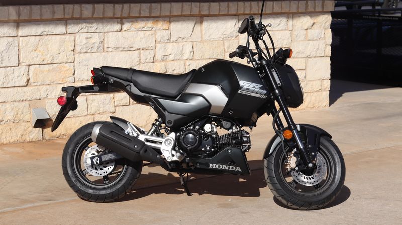 2025 Honda GROM SP MATTE BLACK METALLICImage 2