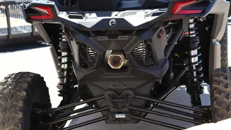 2025 Can-Am MAVERICK X3 MAX X RS TURBO RR WITH SMARTSHOX TRIPLE BLACK Image 15