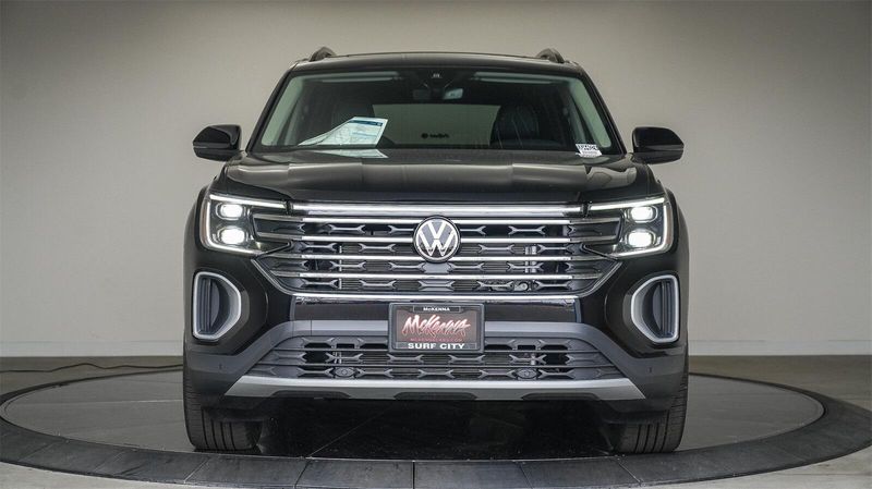 New 2025 Volkswagen Atlas 2.0T SE w/TechnologyImage 6