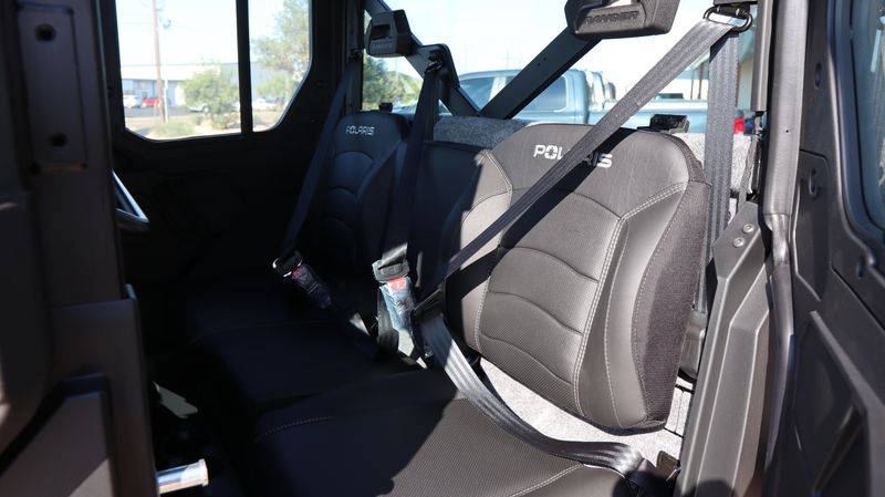 New 2026 Polaris RANGER CREW XP 1000 NORTHSTAR PREMIUM BLUE LABYRINTH Image 10