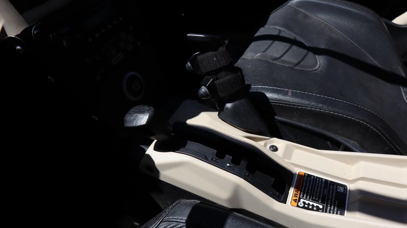 2023 Can-Am SSV MAV XRC 72 TURBRR GY 23 X rc TURBO RR 72 Image 7