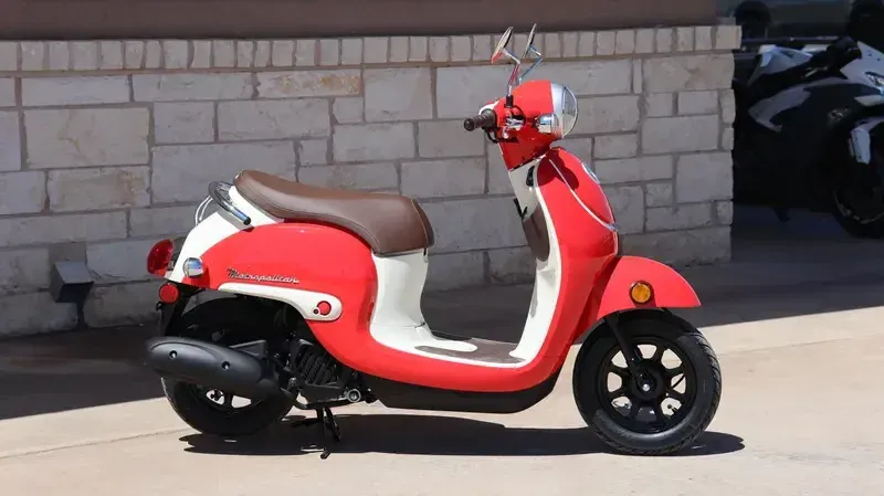 NEW 2026 HONDA METROPOLITAN Image 2