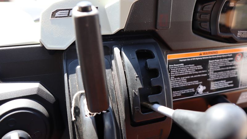 NEW 2025 YAMAHA VIKING VI EPS RANCH EDITION WINTER WHITE Image 8