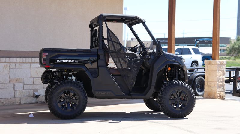 2025 CFMOTO UFORCE U10 PRO Image 3