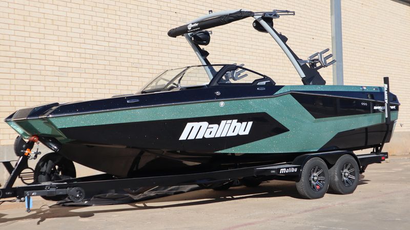 2025 MALIBU WAKESETTER 24 MXZ Image 2