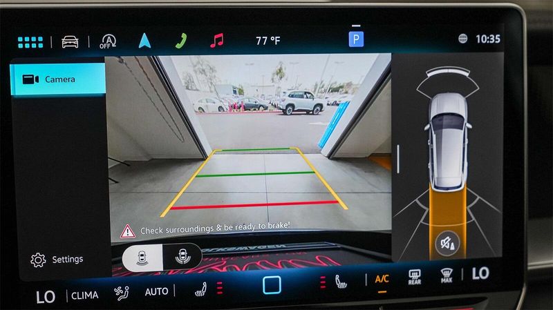 New 2025 Volkswagen Tiguan 2.0T SEImage 24