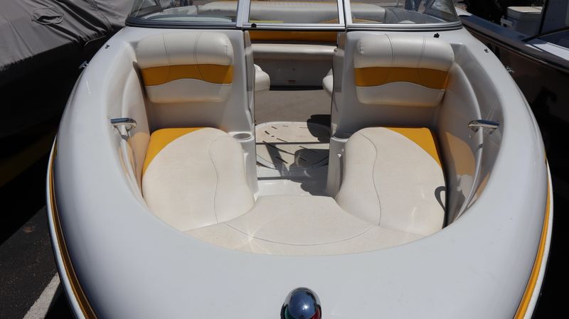 Used 2008 TAHOE Q6 Image 3