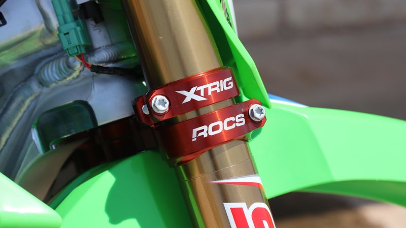 2025 Kawasaki KX450SR LIME GREEN Image 10
