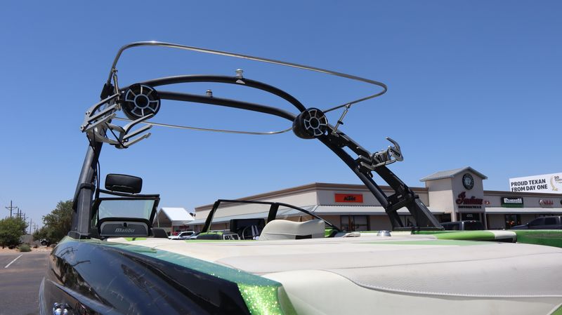 Used 2015 MALIBU 22 VLX WAKESETTER Image 9