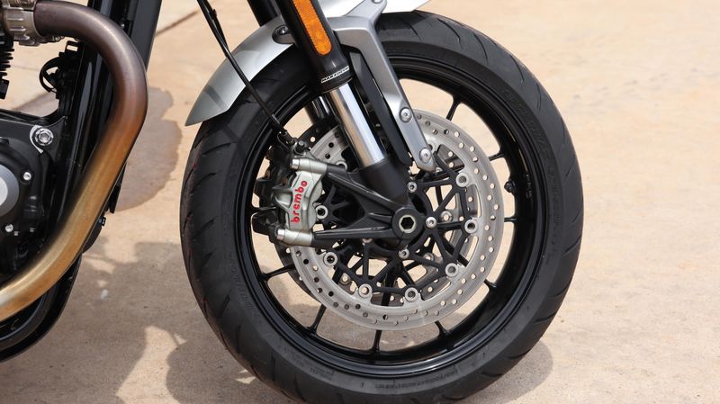 2022 Triumph Speed Twin 1200 Euro 5a Base Image 7