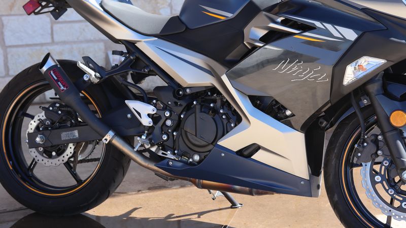 2023 Kawasaki NINJA 400 BASE Image 5