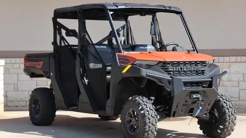 NEW 2026 POLARIS RANGER CREW 1000 PREMIUM Image 1