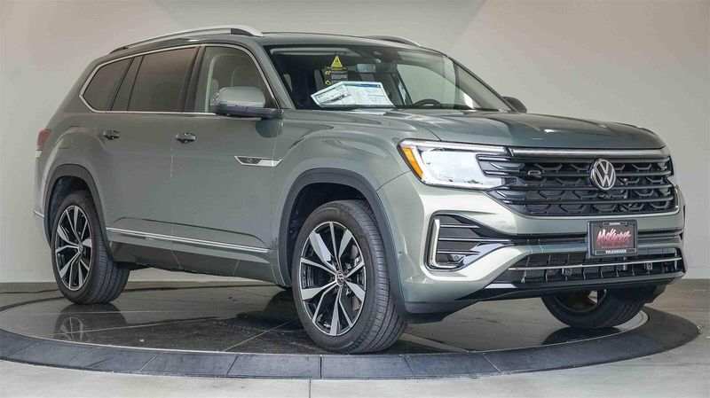 New 2026 Volkswagen Atlas 2.0T SEL Premium R-LineImage 5