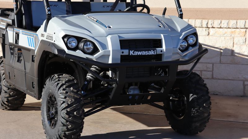 2025 KAWASAKI MULE PROFXR 1000 LE ICE GRAY in a ICE GRAY exterior color. Family PowerSports (877) 886-1997 familypowersports.com 