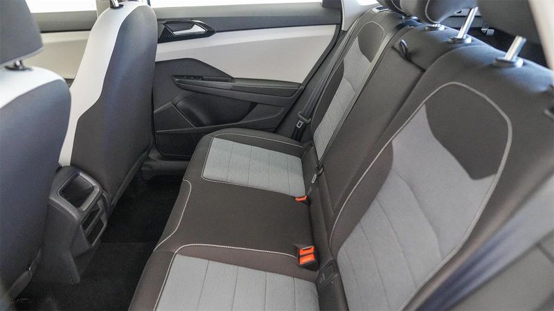 New 2025 Volkswagen Taos 1.5T SImage 18