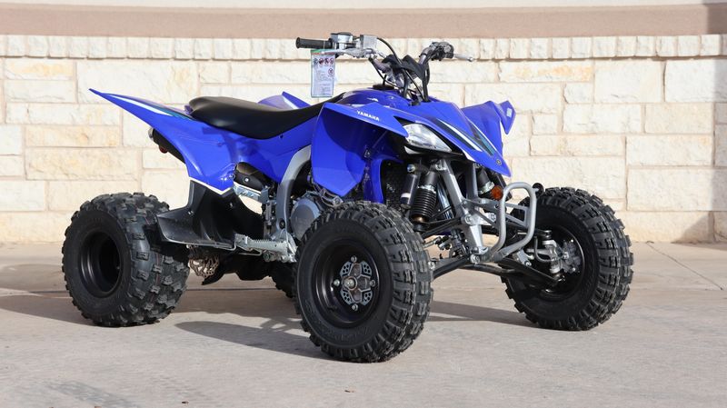 2025 Yamaha YFZ450R TEAM BLUE Image 1