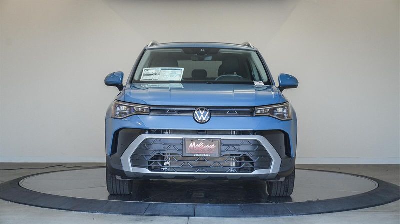 New 2025 Volkswagen Taos 1.5T SEImage 6