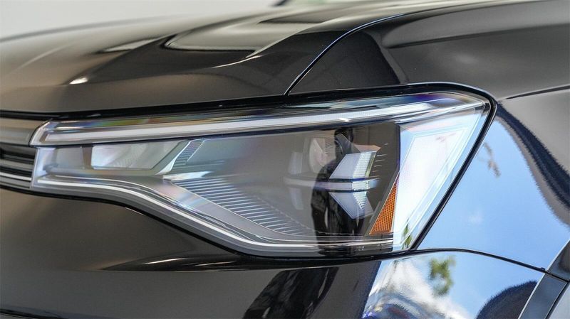 New 2025 Volkswagen Taos 1.5T SImage 7