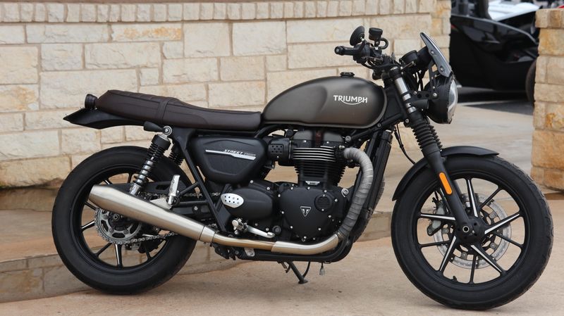 2020 Triumph STREET TWIN 900 Image 2
