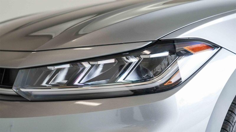 New 2025 Volkswagen Jetta 1.5T SportImage 7