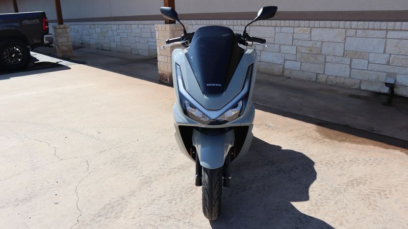 NEW 2026 HONDA PCX Image 8