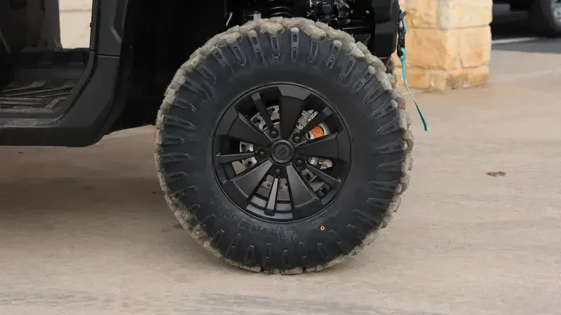 NEW 2026 CFMOTO UFORCE U10 PRO Image 12