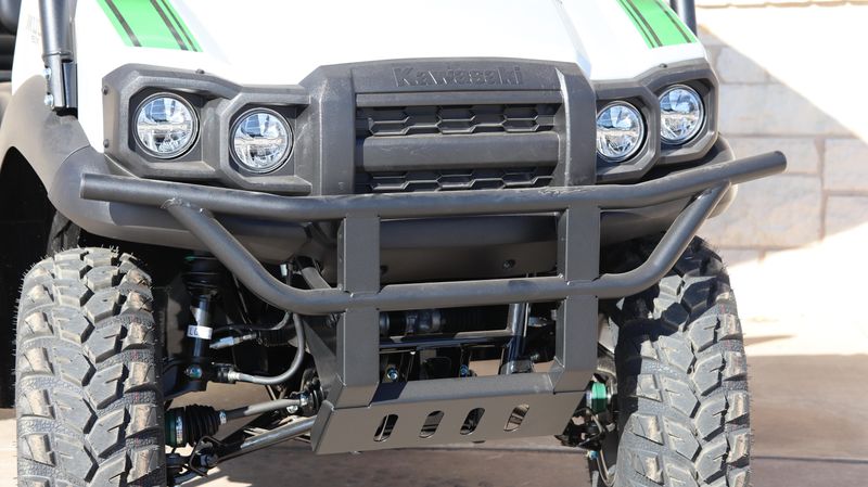 2025 Kawasaki MULE SX 4X4 XC LE ICE GRAYImage 5