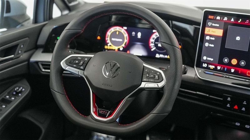 New 2025 Volkswagen Golf GTI AutobahnImage 17