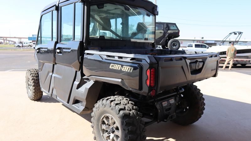 2023 Can-Am SSV DEF MAX TEX CAB 65 HD10 BK 23 Limited HD10 Image 19