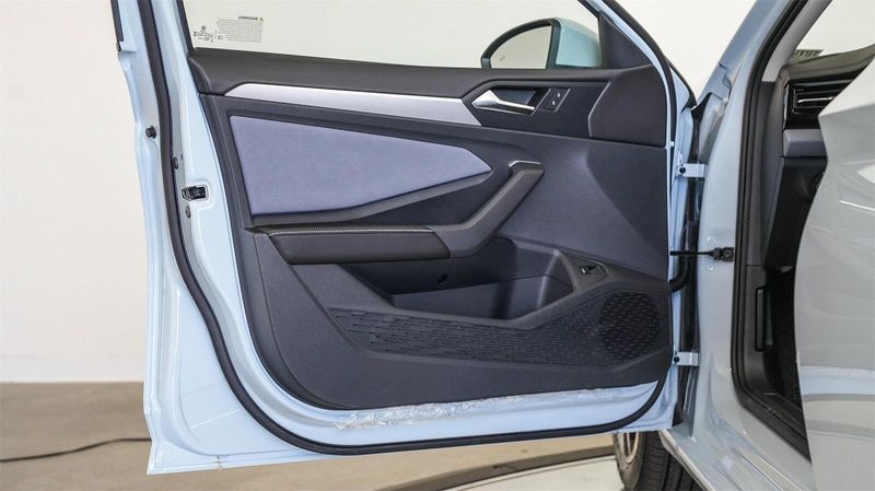 New 2025 Volkswagen Jetta 1.5T SEImage 21