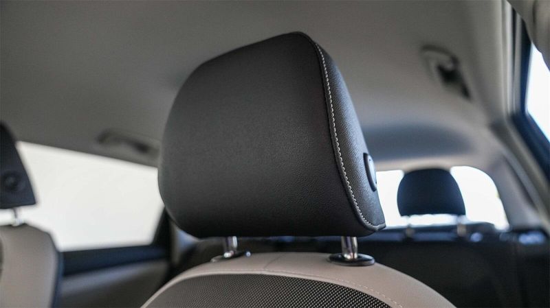 New 2025 Volkswagen Taos 1.5T SEImage 25
