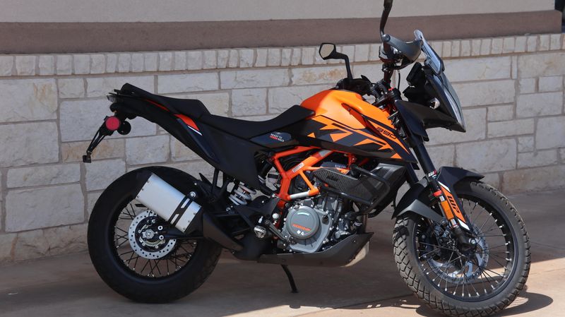 2023 KTM 390 ADVENTURE Image 2