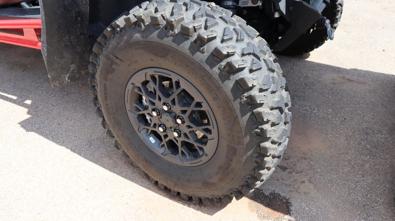 2023 Polaris RZR PRO R 4 ULTIMATE  STEALTH BLACK Ultimate Image 4