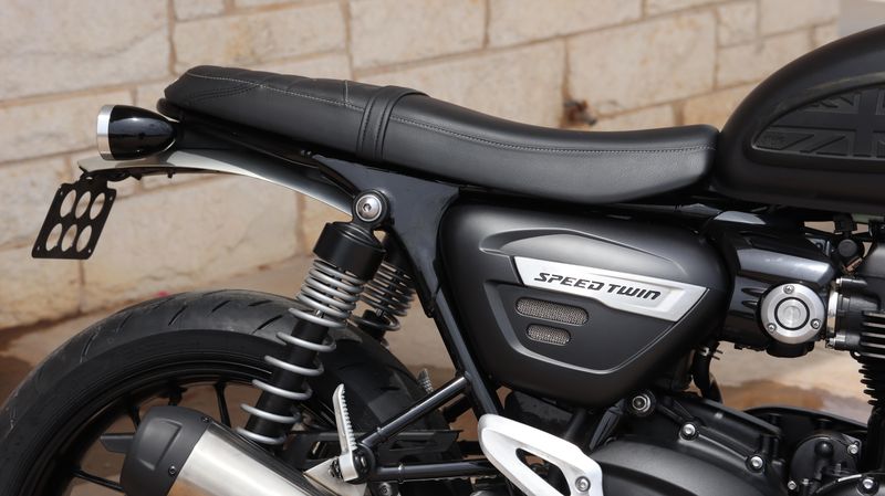 2022 Triumph Speed Twin 1200 Euro 5a Base Image 12
